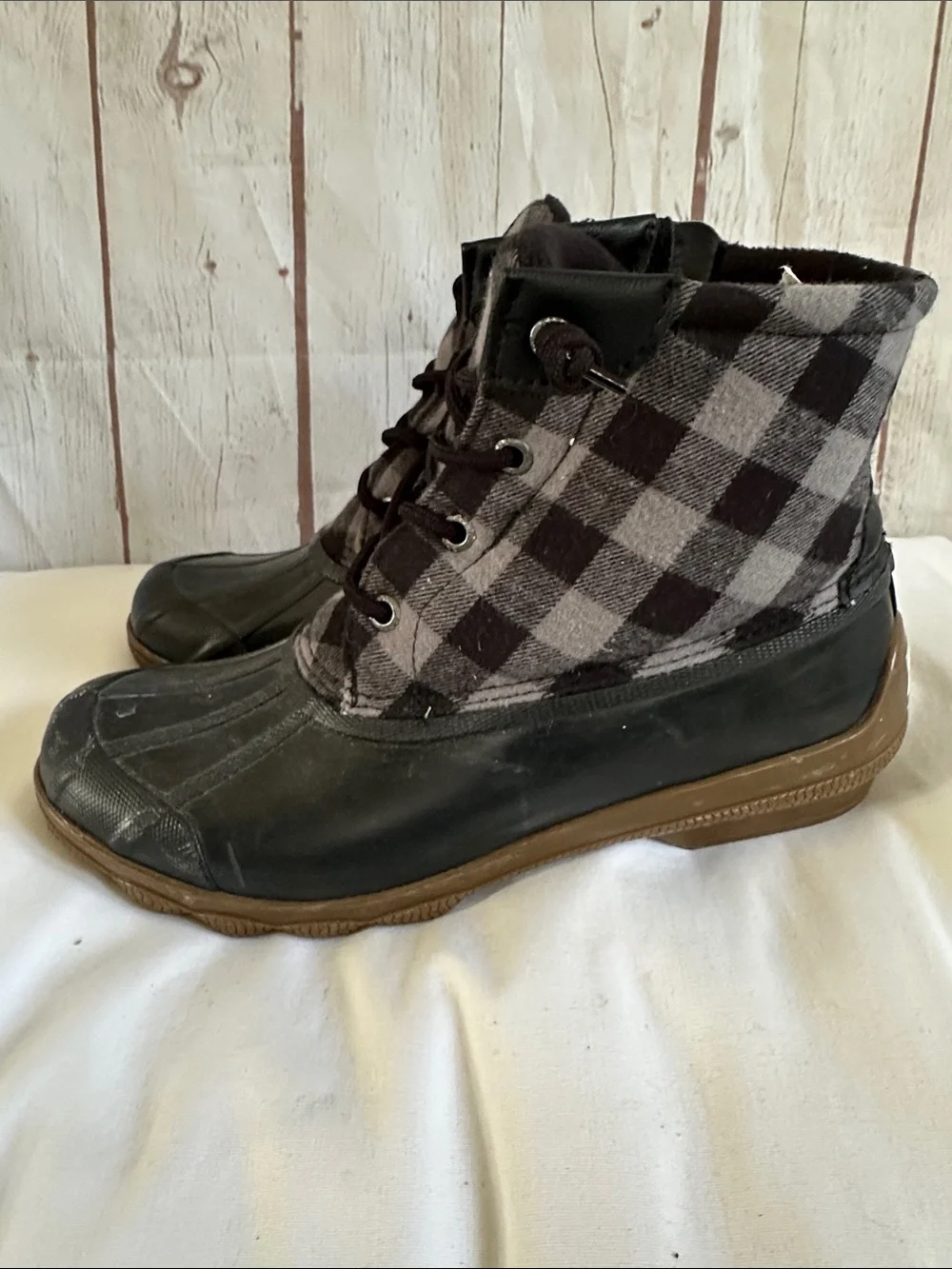 Sperry Syren Gulf Black Rubber & Gray Buffalo Plaid Duck Boots size 7.5